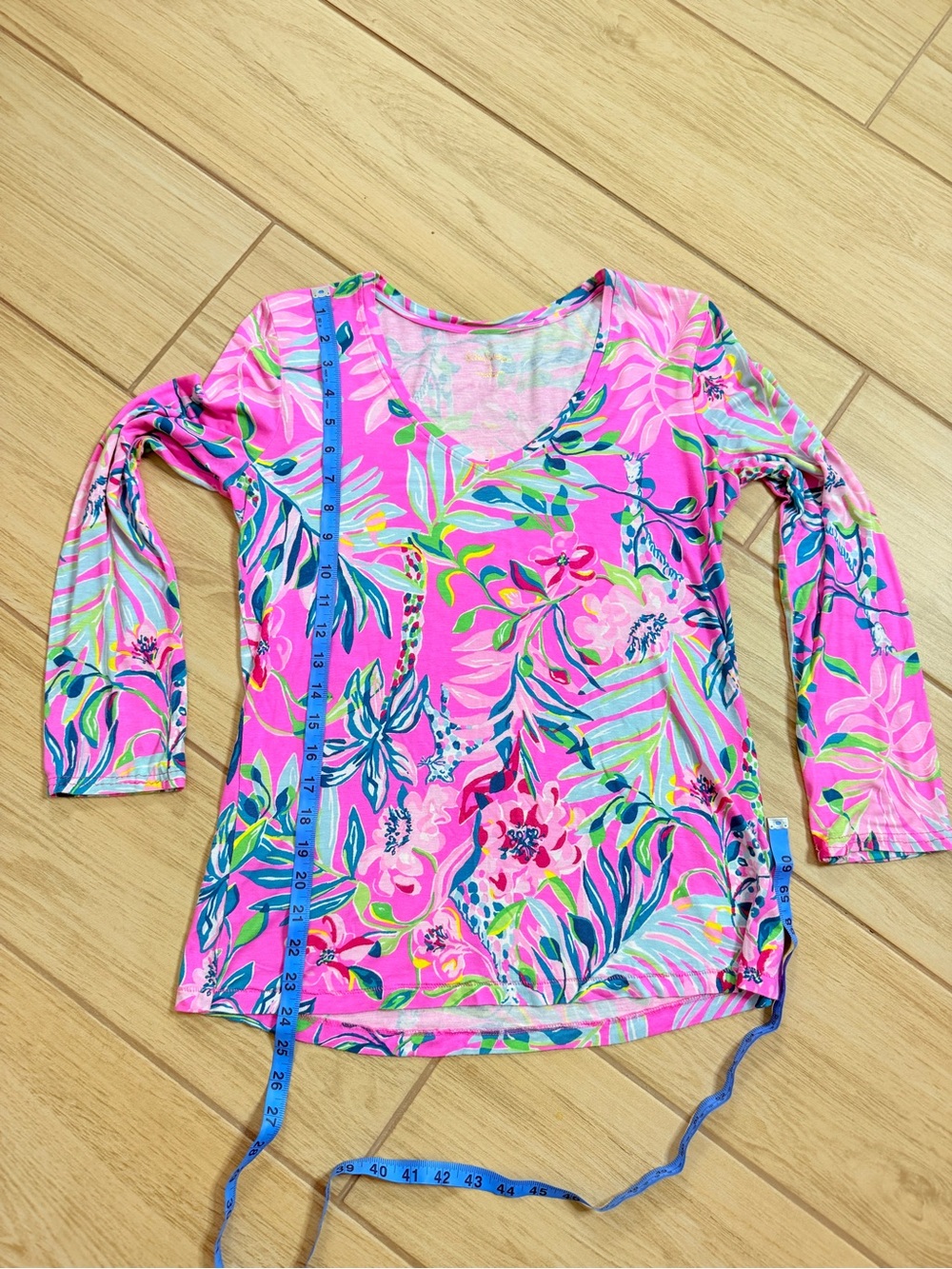 Lilly Pulitzer I’m Feline Fine PJ Knit Top Plumeria Pink Tropical Leopard Size S - Picture 6 of 8